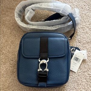 Coach Navy Pebbled Leather Messenger Crossbody with Silver Hardware